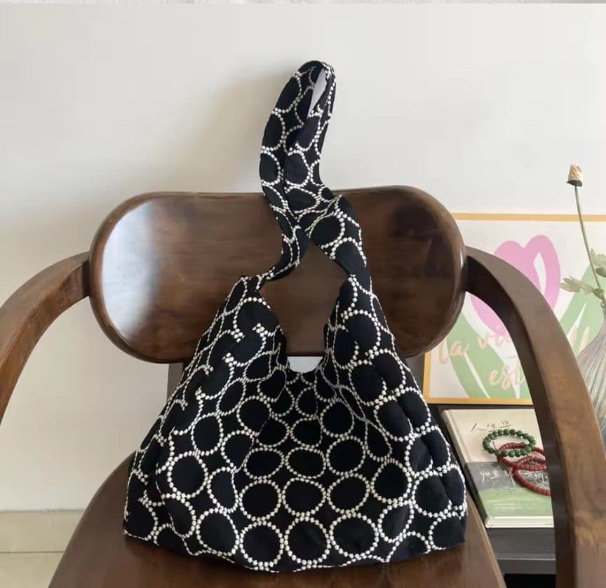 ハンドメイド　タンバリン　ショルダー　バッグ　ミナペルホネン