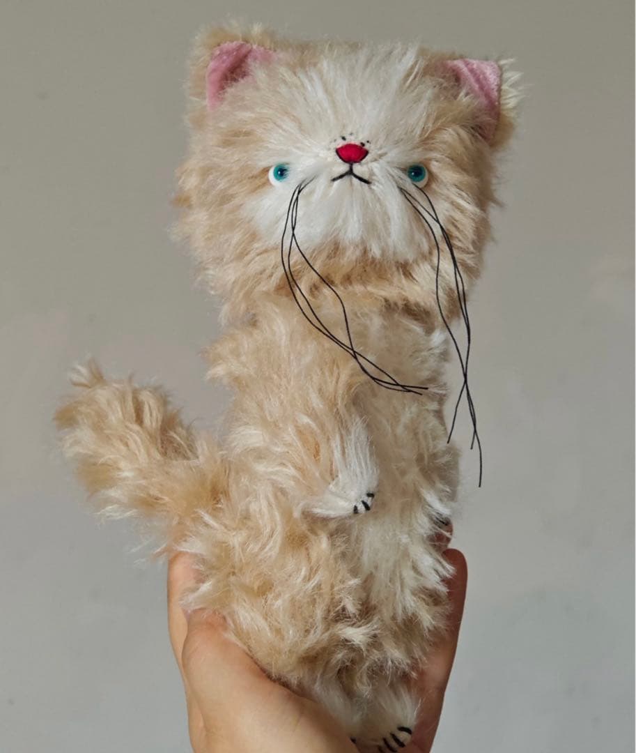 逞しい猫さん ぬいぐるみ アーティストベア 海外作家様 ハンドメイド ねこ
