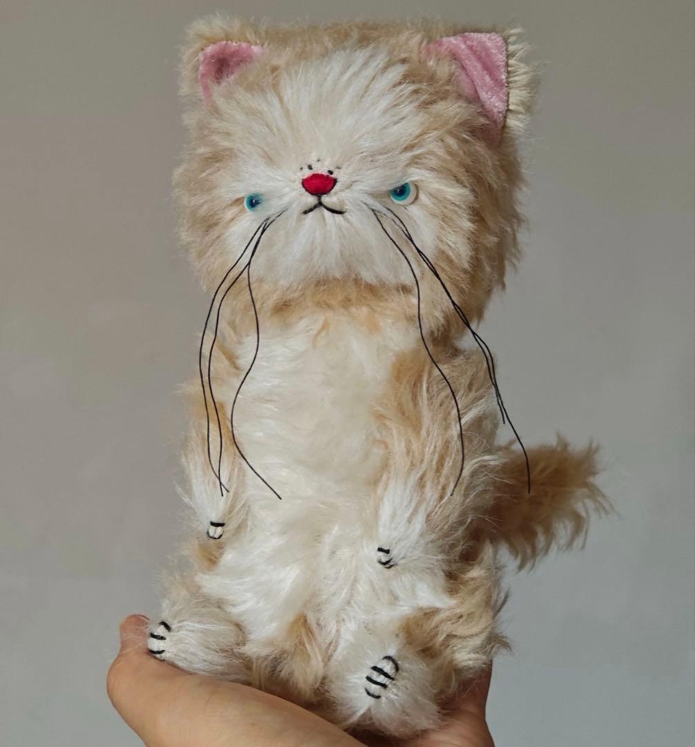逞しい猫さん ぬいぐるみ アーティストベア 海外作家様 ハンドメイド ねこ