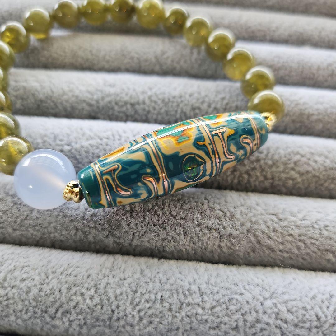 漆　天珠　グリーンガーネット　カルセドニー　ブレスレット