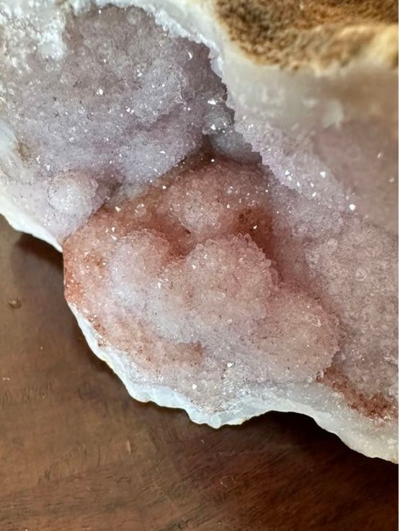 高品質　大きい　ピンクアメジスト　原石　ジオード