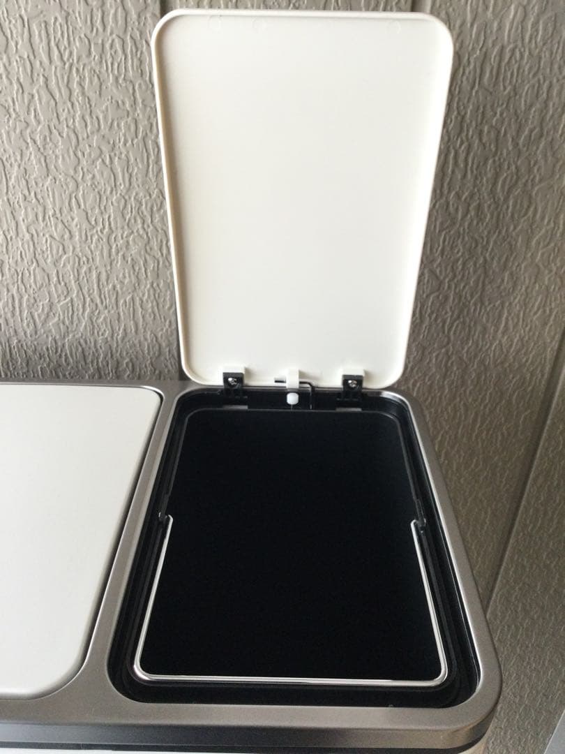 訳あり　ゴミ箱 ダストボックス ペダル式 3×18L