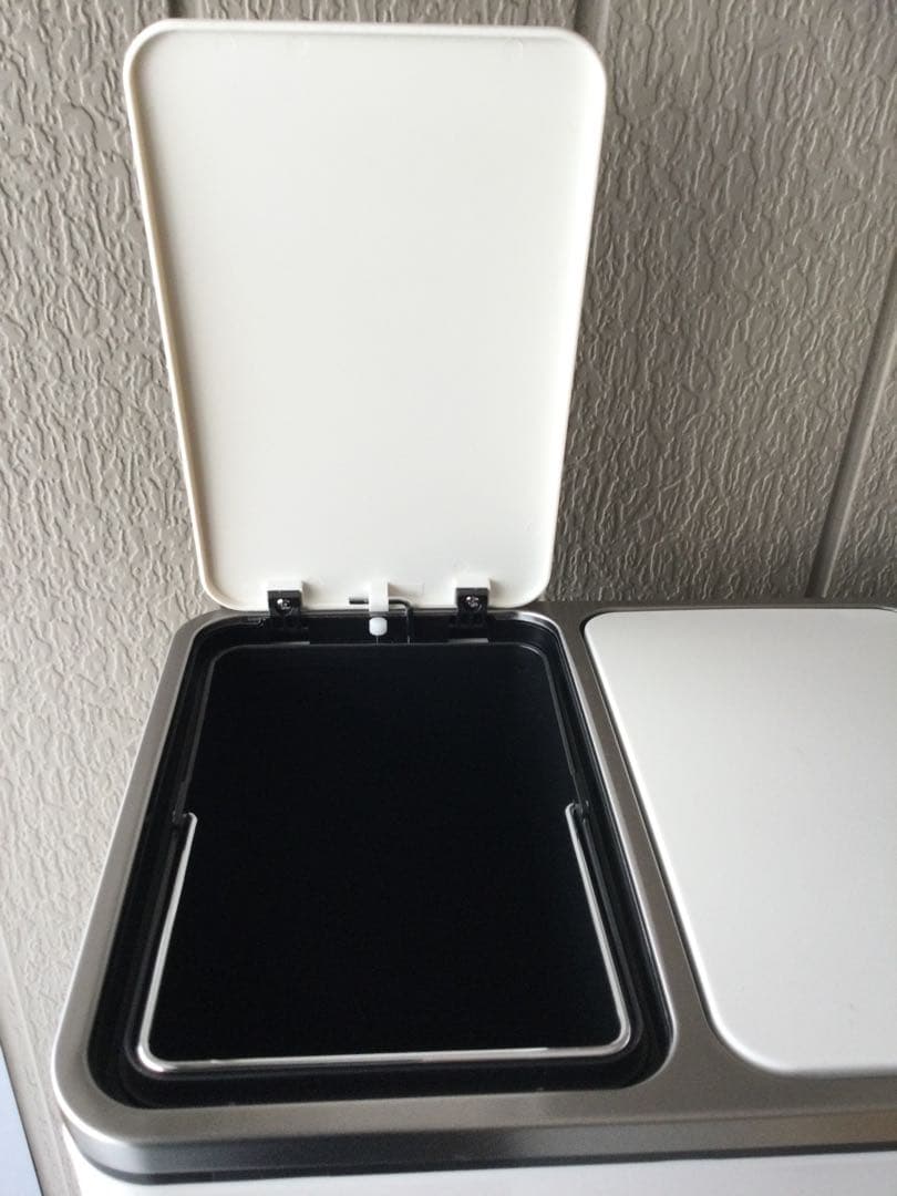 訳あり　ゴミ箱 ダストボックス ペダル式 3×18L