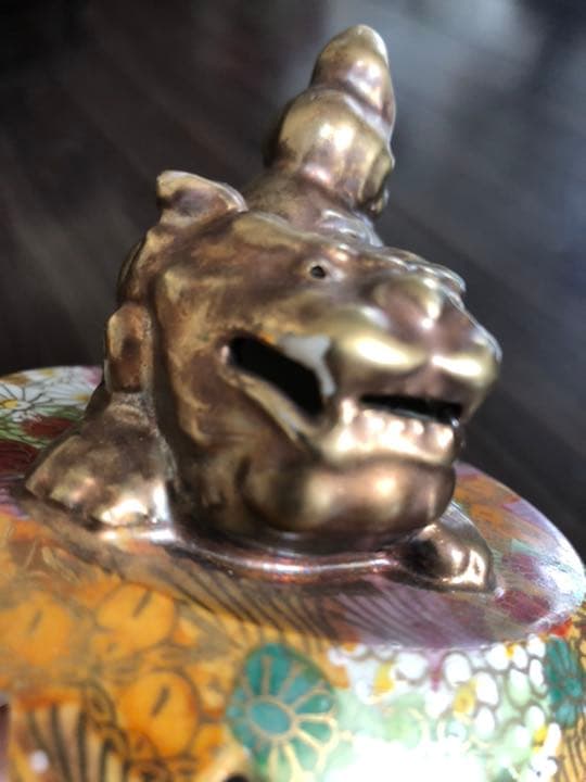 九谷花詰大きな三足金色狮子头香炉