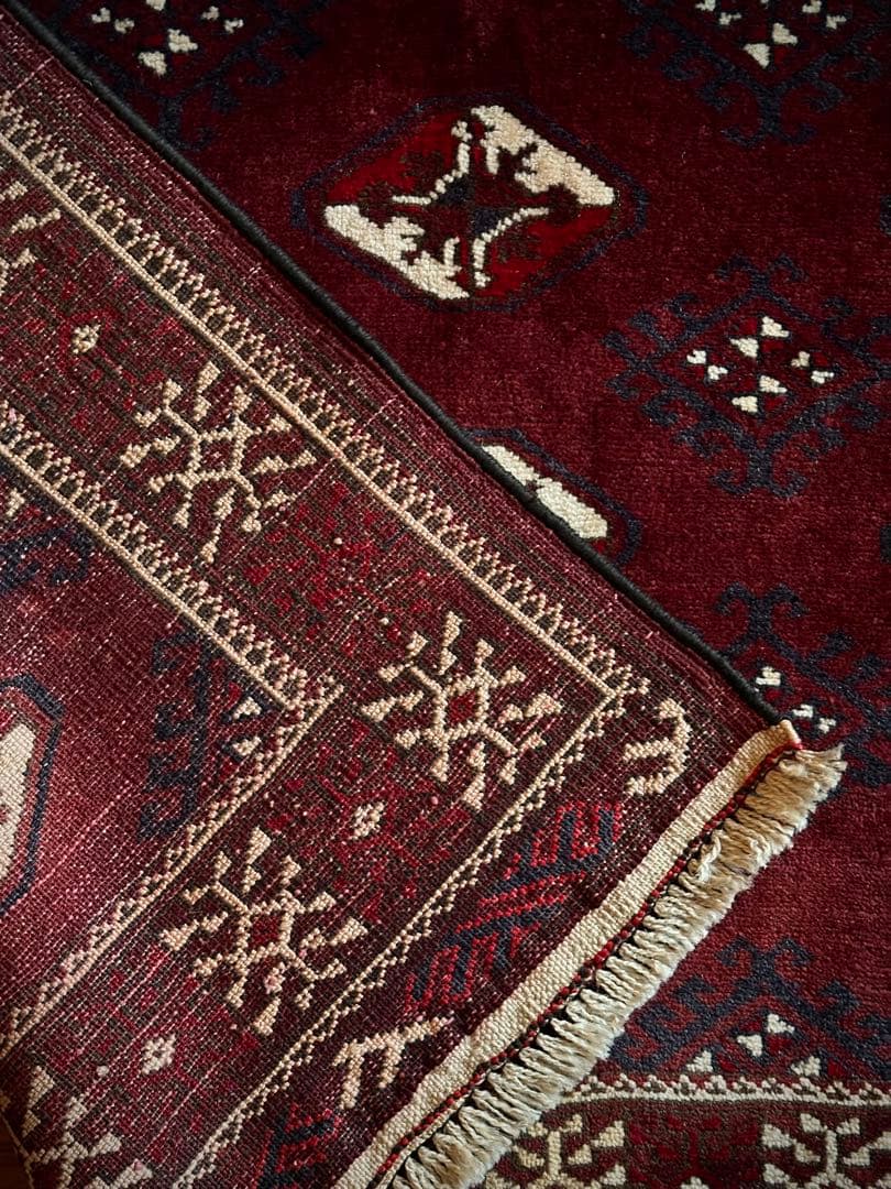 トライバルラグヴィンテージラグアンティークトルクメンプリミティブアート