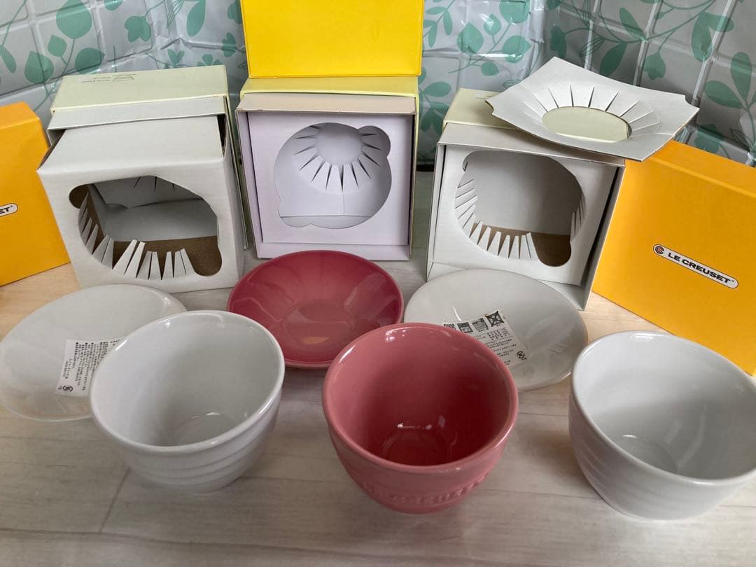 新品未使用　LE CREUSET ルクルーゼ　カップ＆ソーサ　ジャポネスクピンク