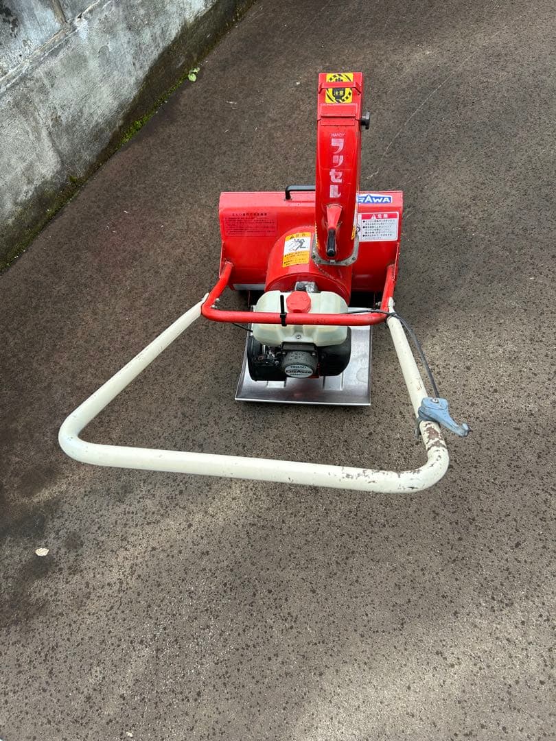 オガワ ハンディラッセル除雪機【引取り限定】 - メルカリ