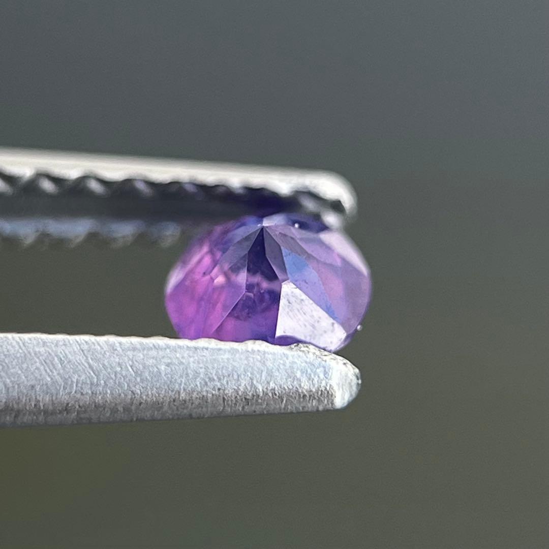 スリランカ産非加熱天然バイカラーサファイアルース