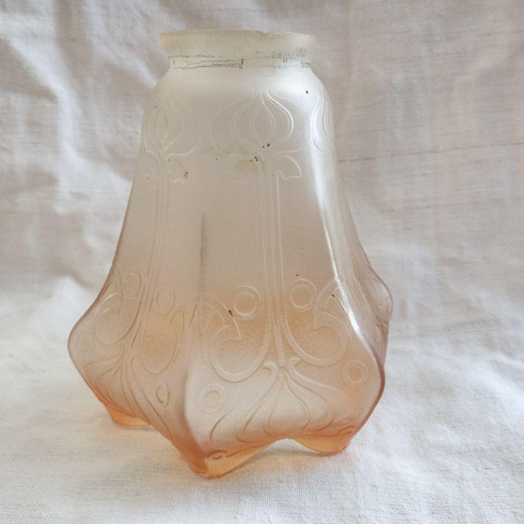 イギリス製　古いガラスランプシェード