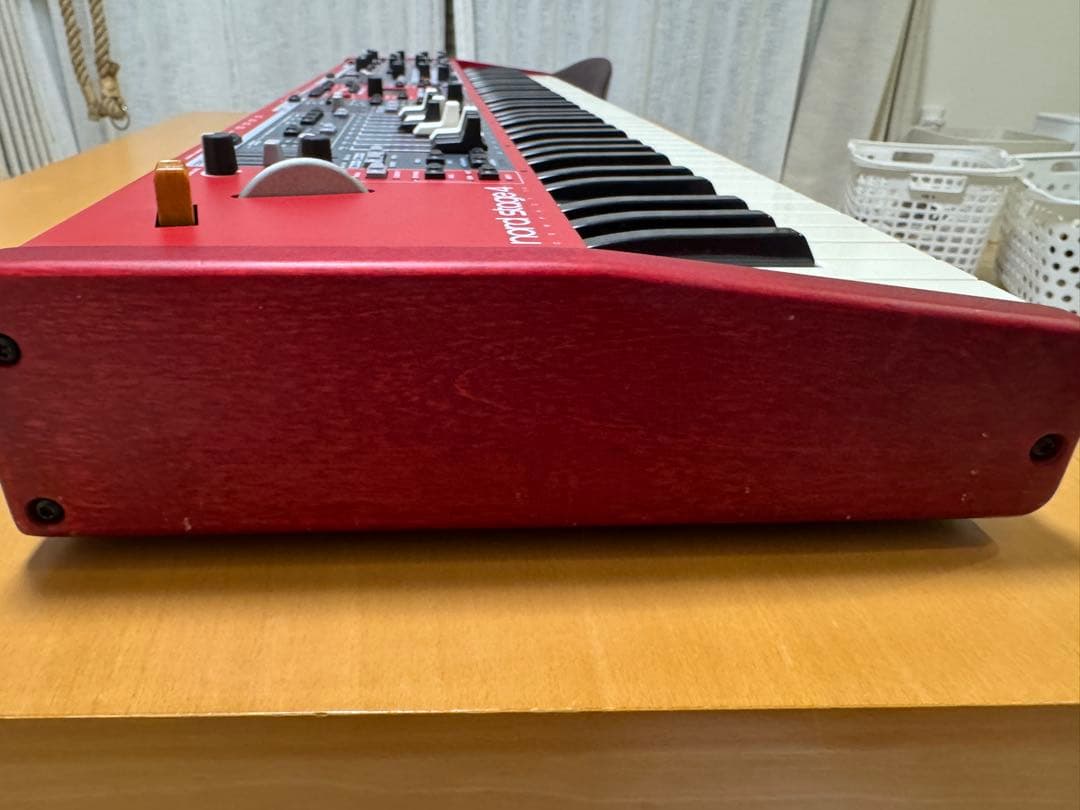 CLAVIA Nord Stage4 Compact 純正ケース付 外箱有 - メルカリ