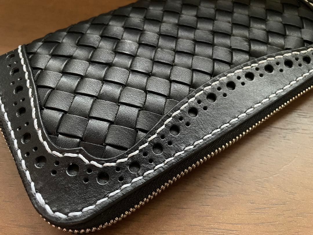 編み込み ラウンドファスナー ロングウォレット