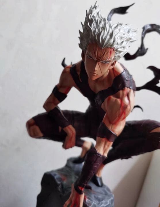 ワンパンマン ガロウ ガレージキット ガレキ スタチュー ① - メルカリ