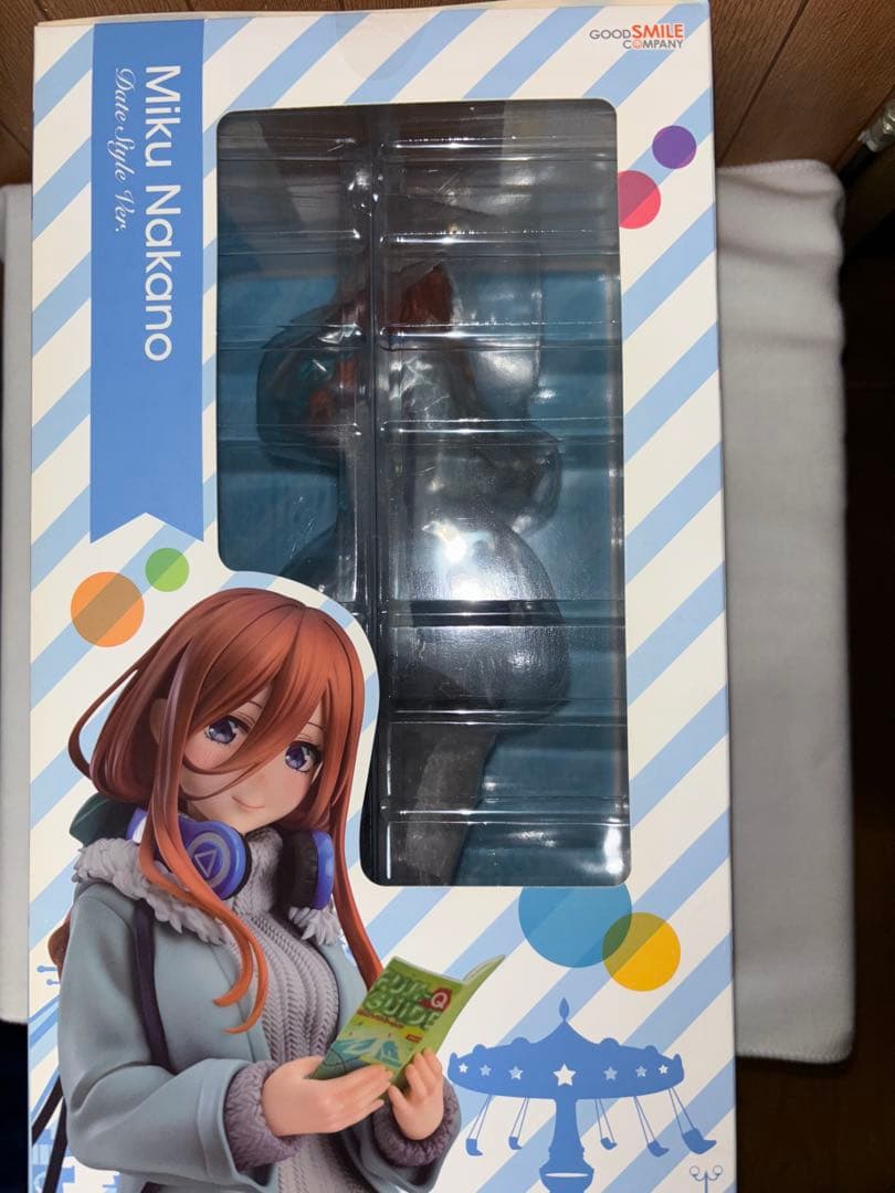 値下げ不可☆五等分の花嫁グッドスマイル三玖未開封＋FIVE３点三玖未使用近いＸＬ