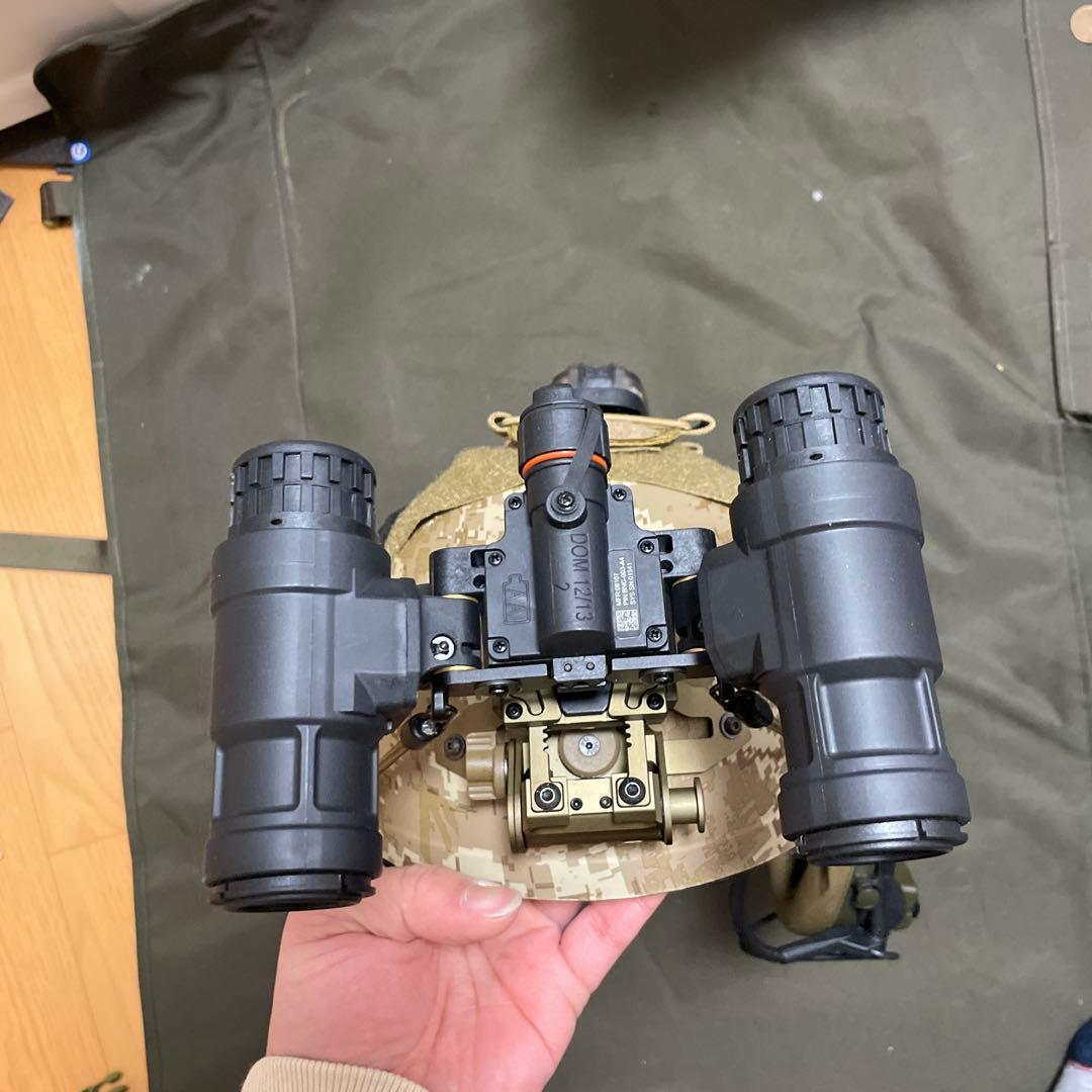 ヘルメット　AOR1