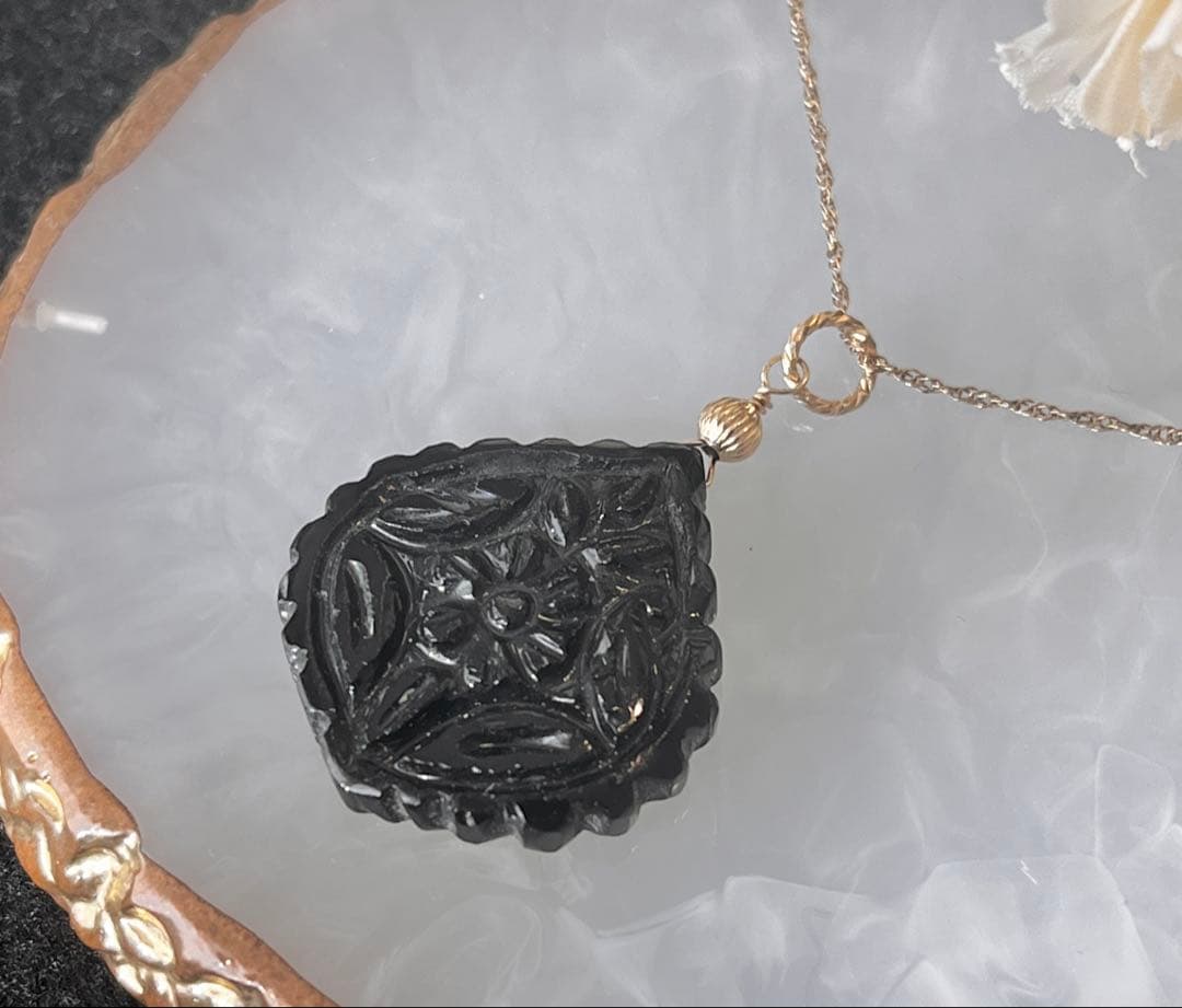 ブラックオニキスカービングのPT