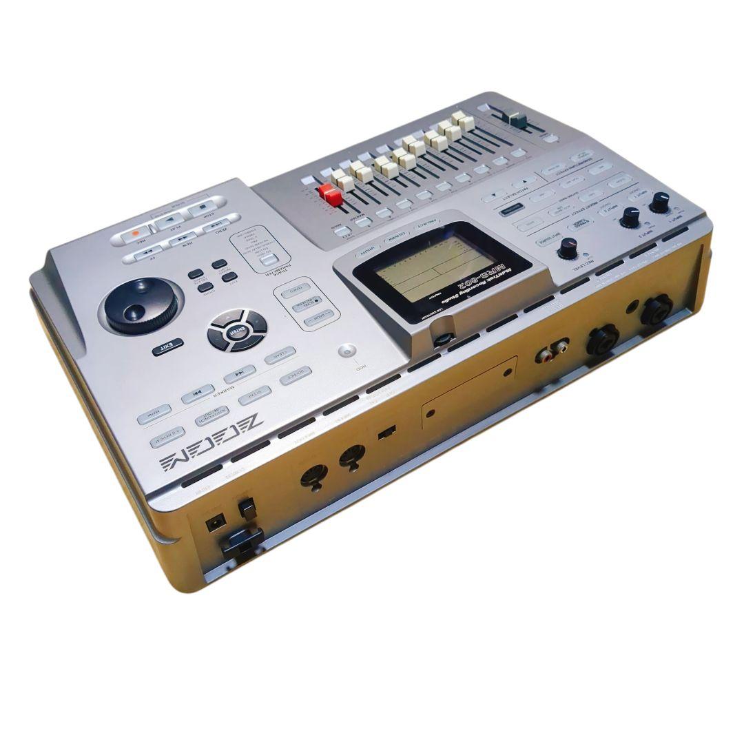 動作品 ZOOM MRS-802 マルチトラックレコーダー - メルカリ
