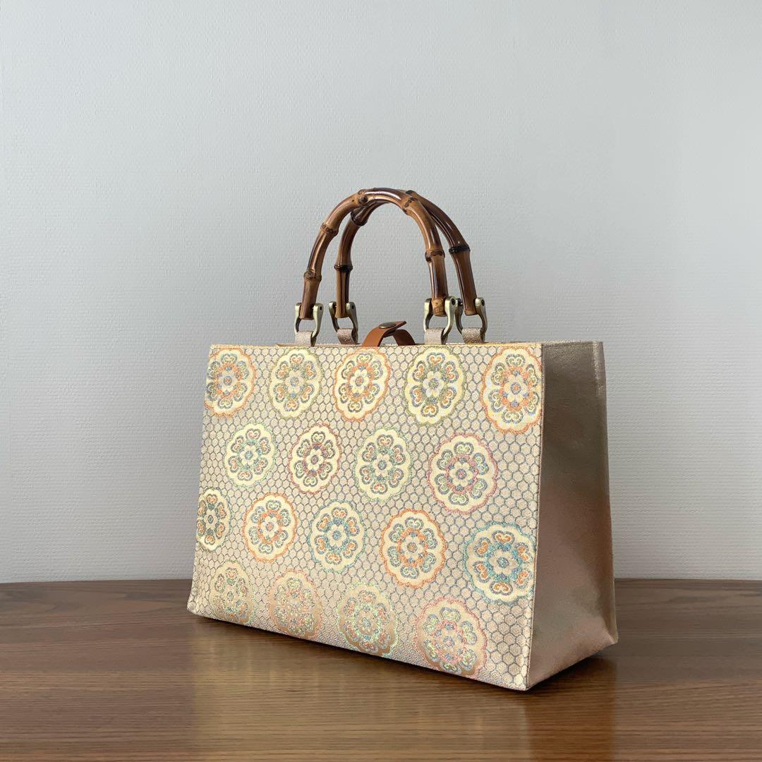 袋帯　きらめく吉祥花文　リメイク　バンブーハンドルバッグ　浅型マチ広め