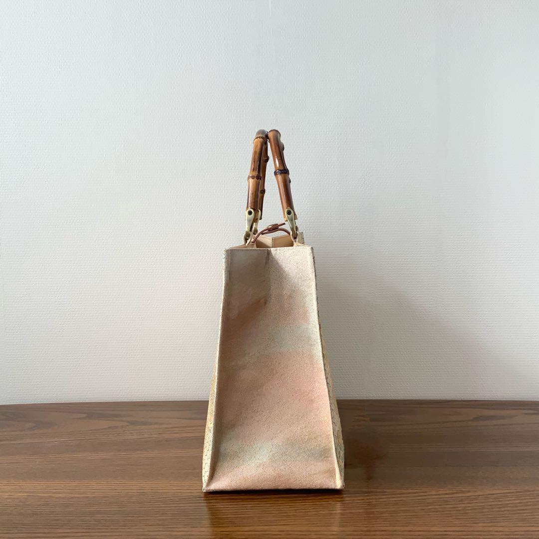 袋帯　きらめく吉祥花文　リメイク　バンブーハンドルバッグ　浅型マチ広め