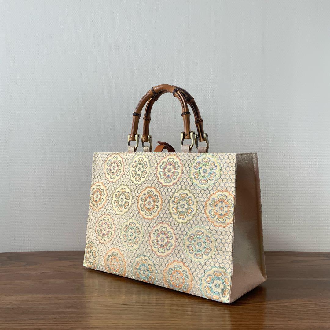 袋帯　きらめく吉祥花文　リメイク　バンブーハンドルバッグ　浅型マチ広め
