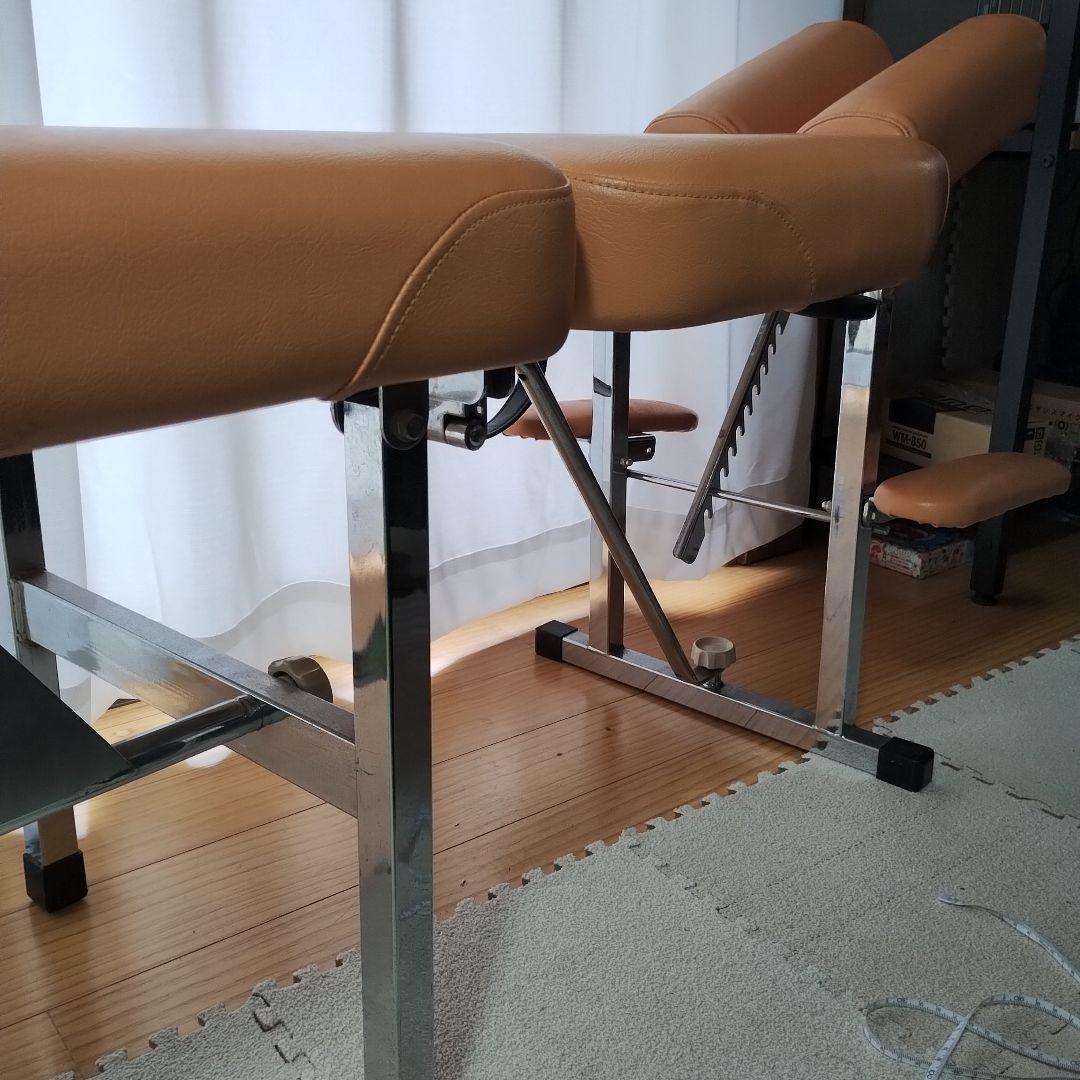 治療ベッド 施術ベッド 整体　マッサージ