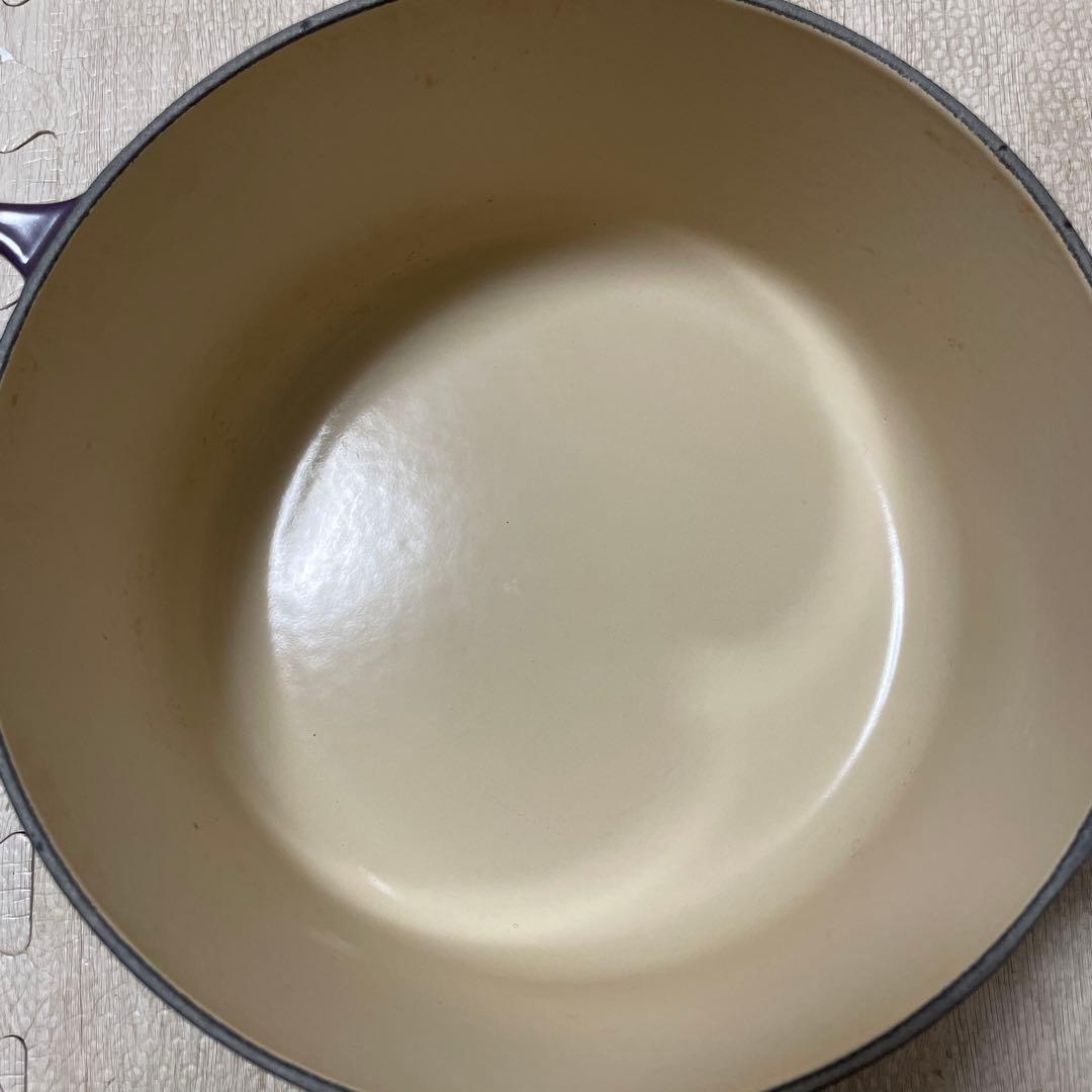 ルクルーゼ 両手鍋 22cm パープル 箱あり