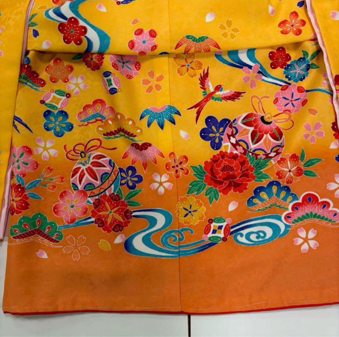 七五三　3歳女の子着物　２点セット　新品　華やか黄色　紅型風　鈴　松竹梅　鳳凰