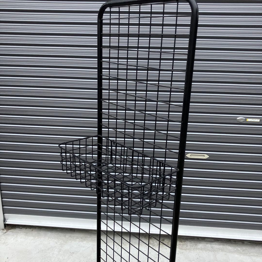 店舗什器 ワイヤーラック ワイヤーバスケット付き メタルラック キャスター付き