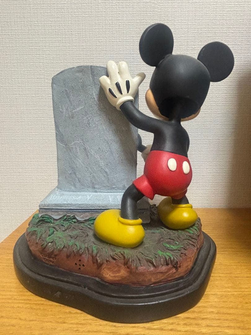 アメリカディズニー ホーンテッドマンション ミッキー フィギュア 限定