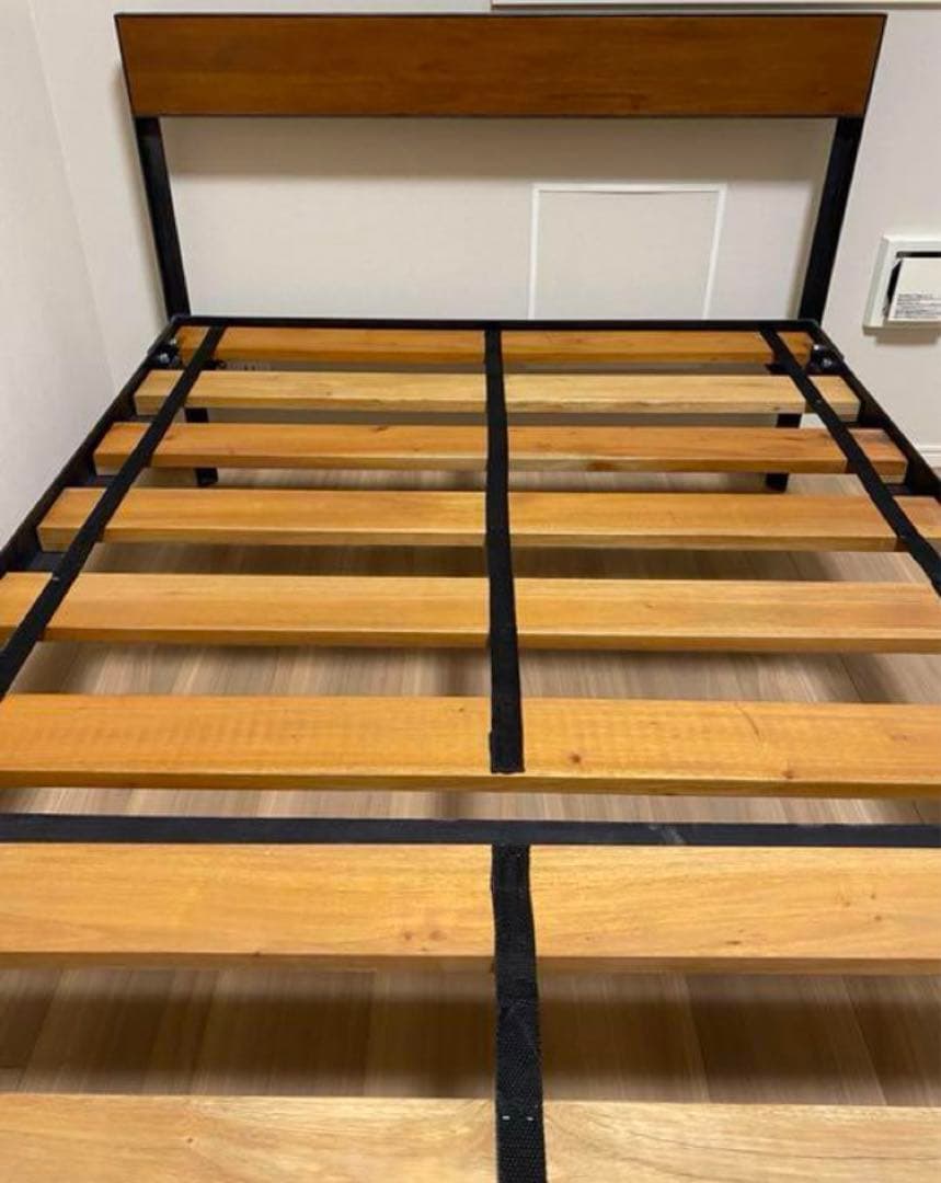 UNICO LUMBERアイアンベッドフレーム(シングル)+ニトリマットレス