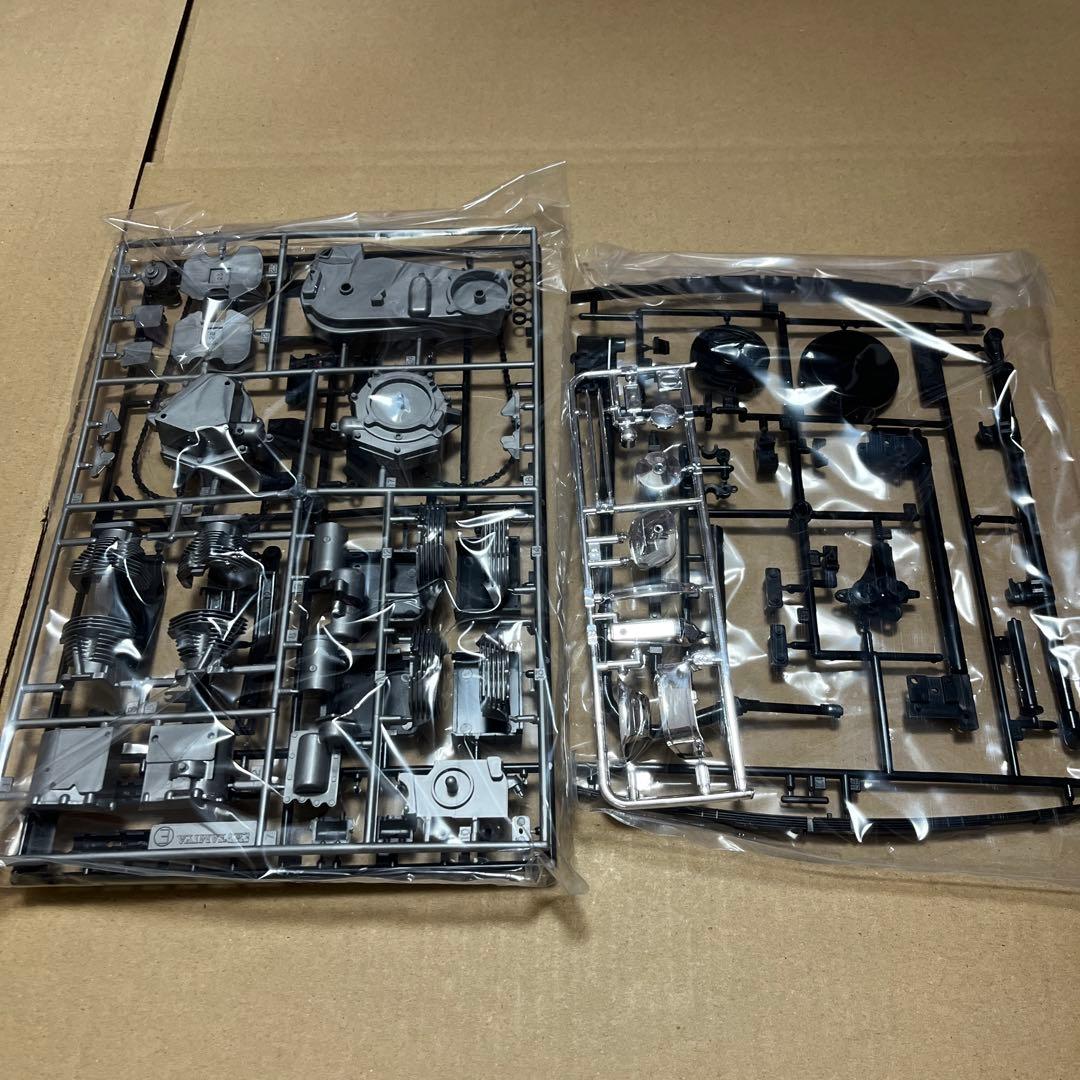 内袋未開封】タミヤ 1/6 ハーレーダビットソン FLHクラシック サイドカー