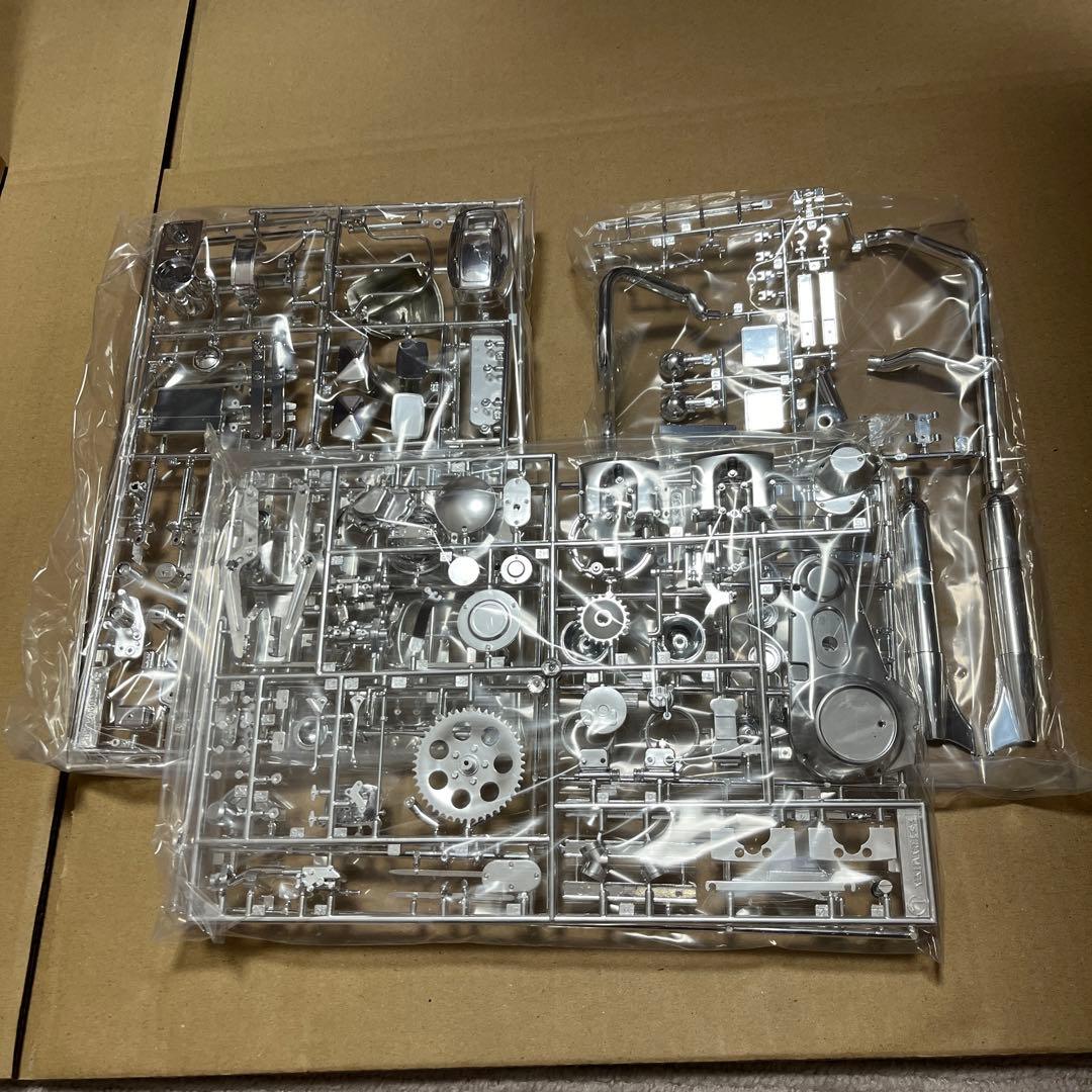 内袋未開封】タミヤ 1/6 ハーレーダビットソン FLHクラシック サイドカー