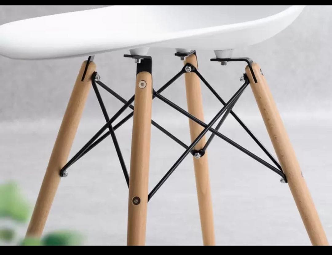 ホワイト ウッド脚チェア