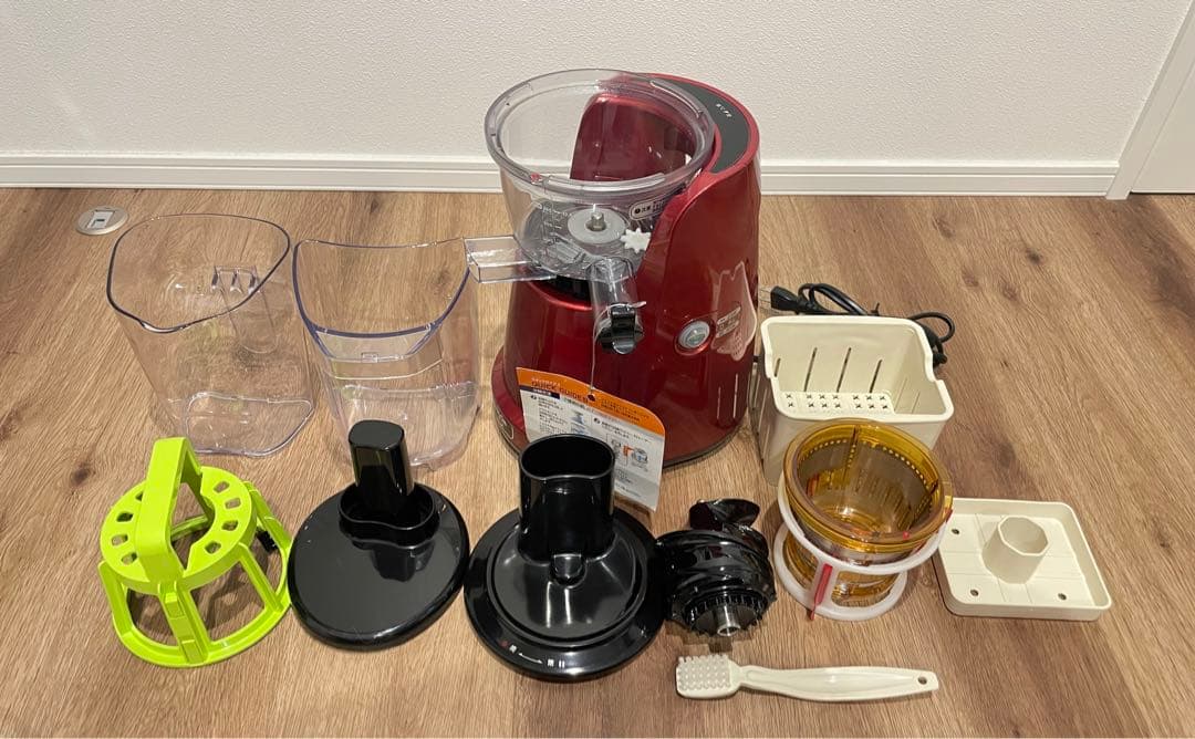 クビンス サイレントジューサー NS-993PSM - メルカリ