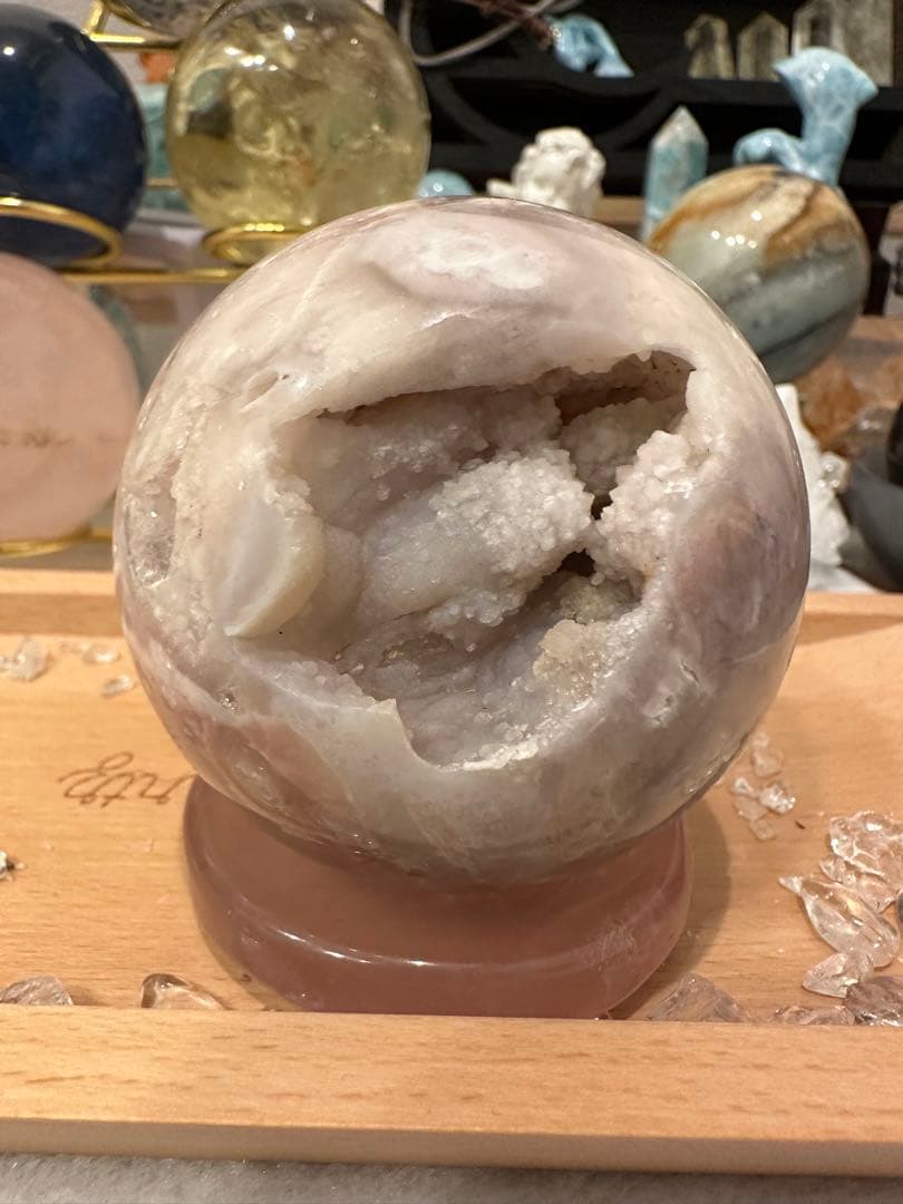 桜瑪瑙ピンクアメジストスフィアB 67.1mm