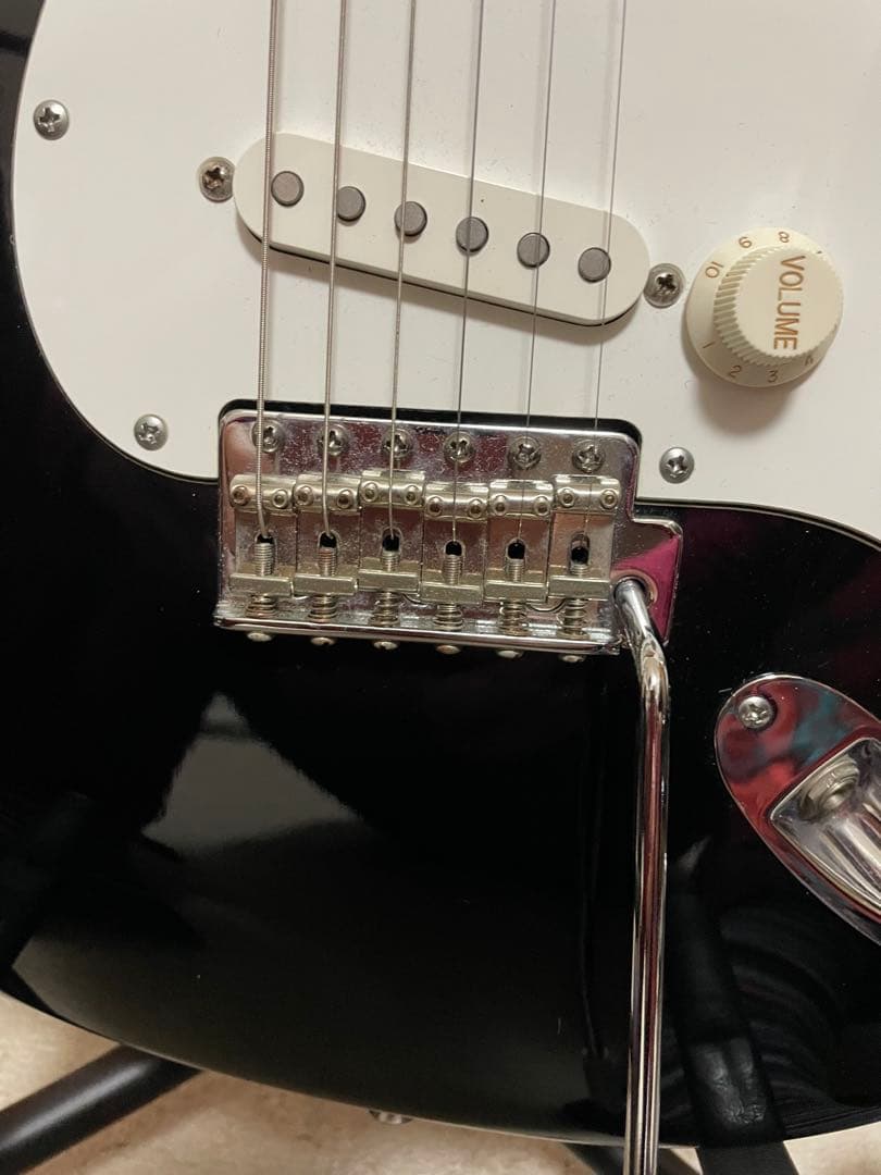 再値下げバッカスユニバースストラト/DIMARZIO DP182/DP409 - ギター高