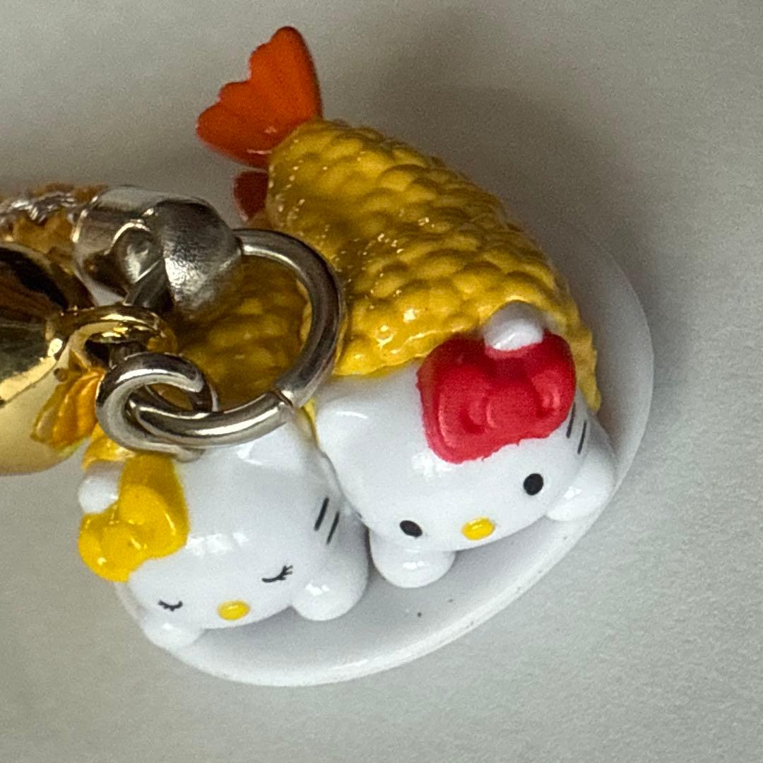 《廃盤》ハローキティ ご当地限定チャーム＆ストラップセット