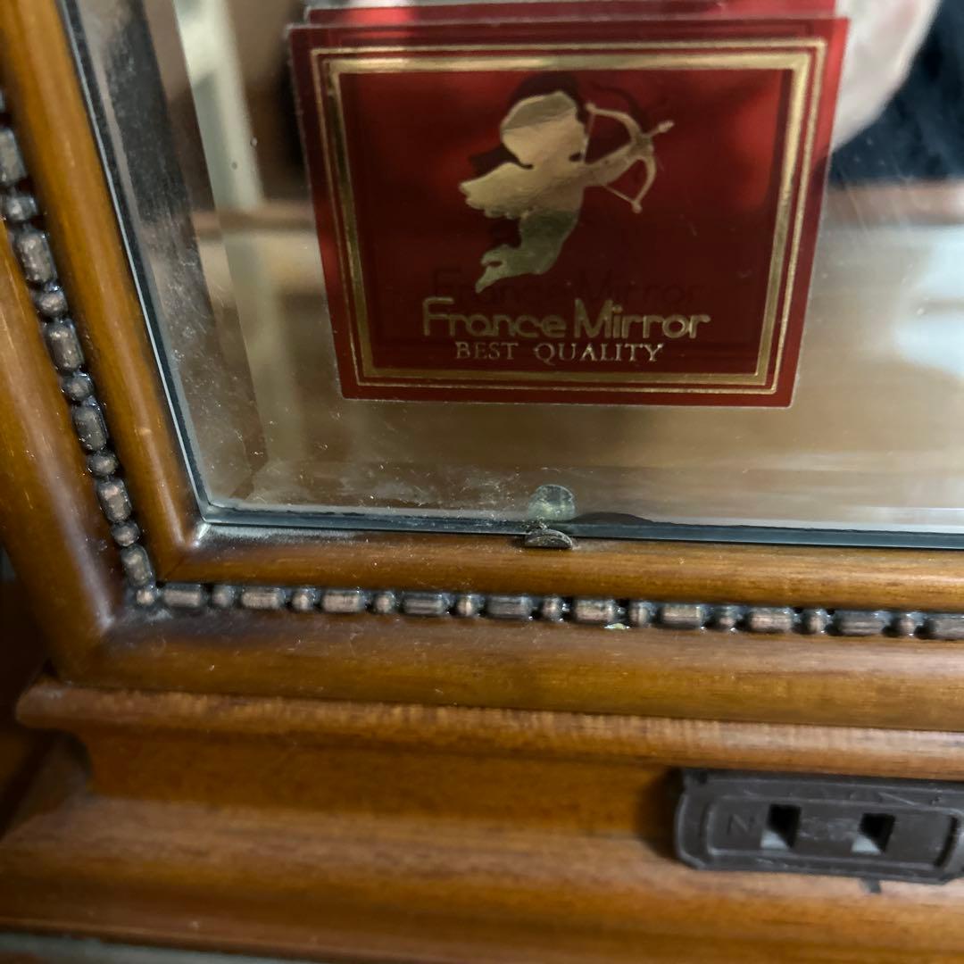 フランスミラー 皇室御用達ブランド三面鏡 椅子は別売になります