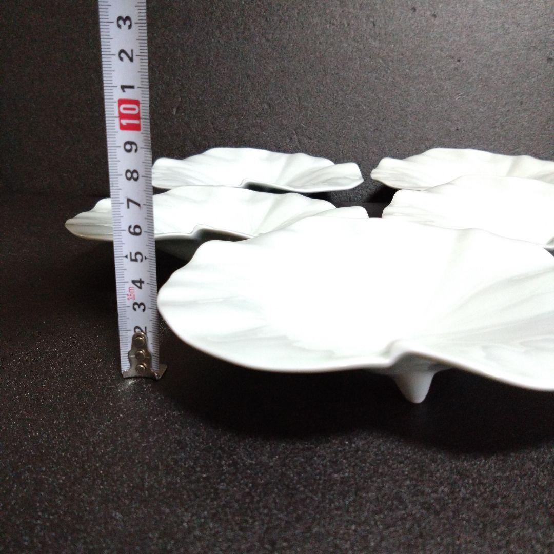 未使用 波佐見焼 光琳窯 葉型 青磁 3点脚銘々皿5枚　お祝い