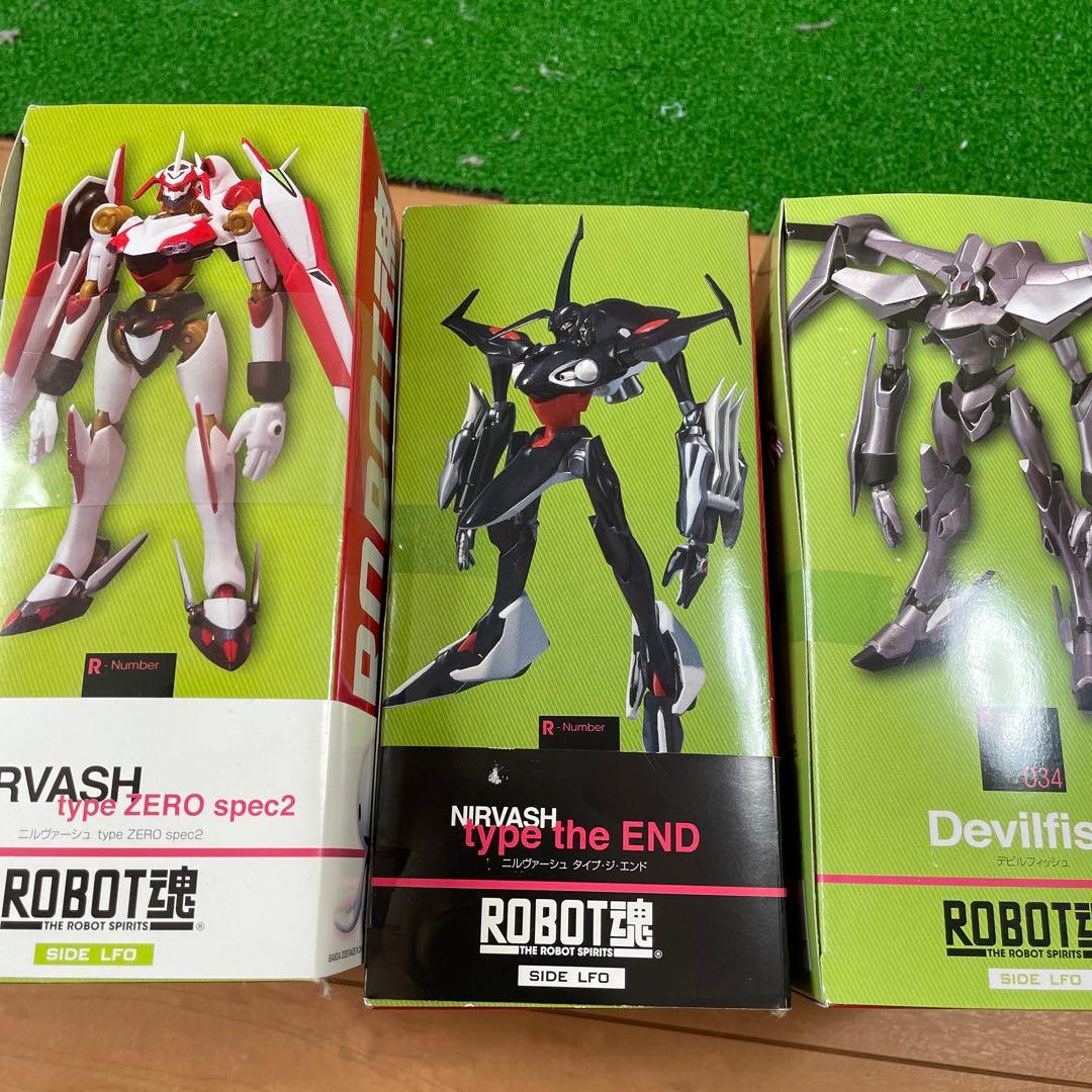 バンダイ ROBOT魂 -SIDE LFO- 交響詩篇エウレカセブン 3体セット