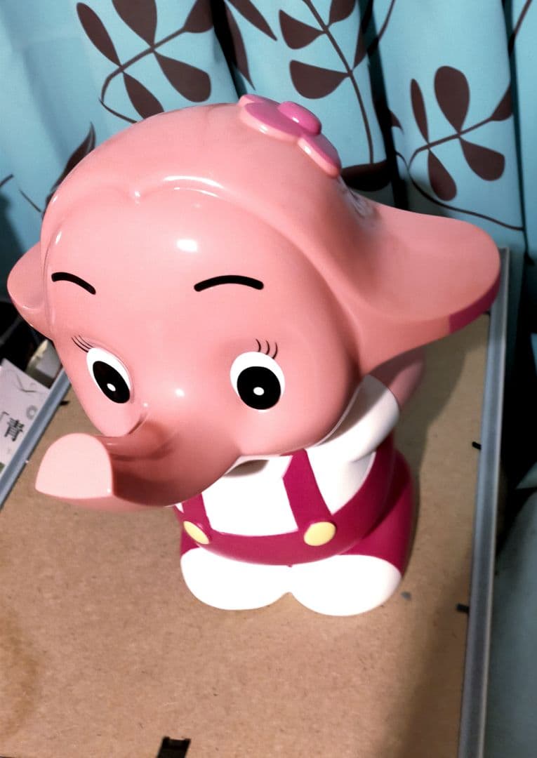 サトコちやん貯金箱