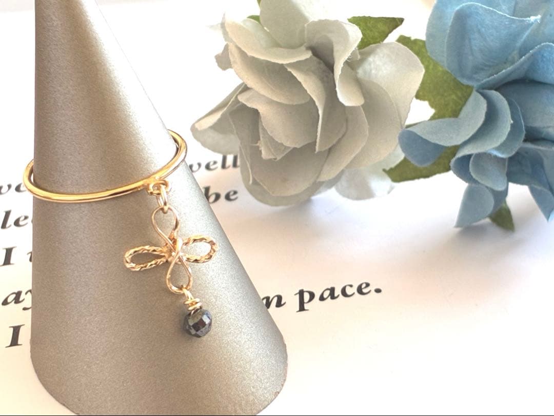 14kgf ブラックダイヤモンド 2way 四つ葉✨リング チャーム - メルカリ