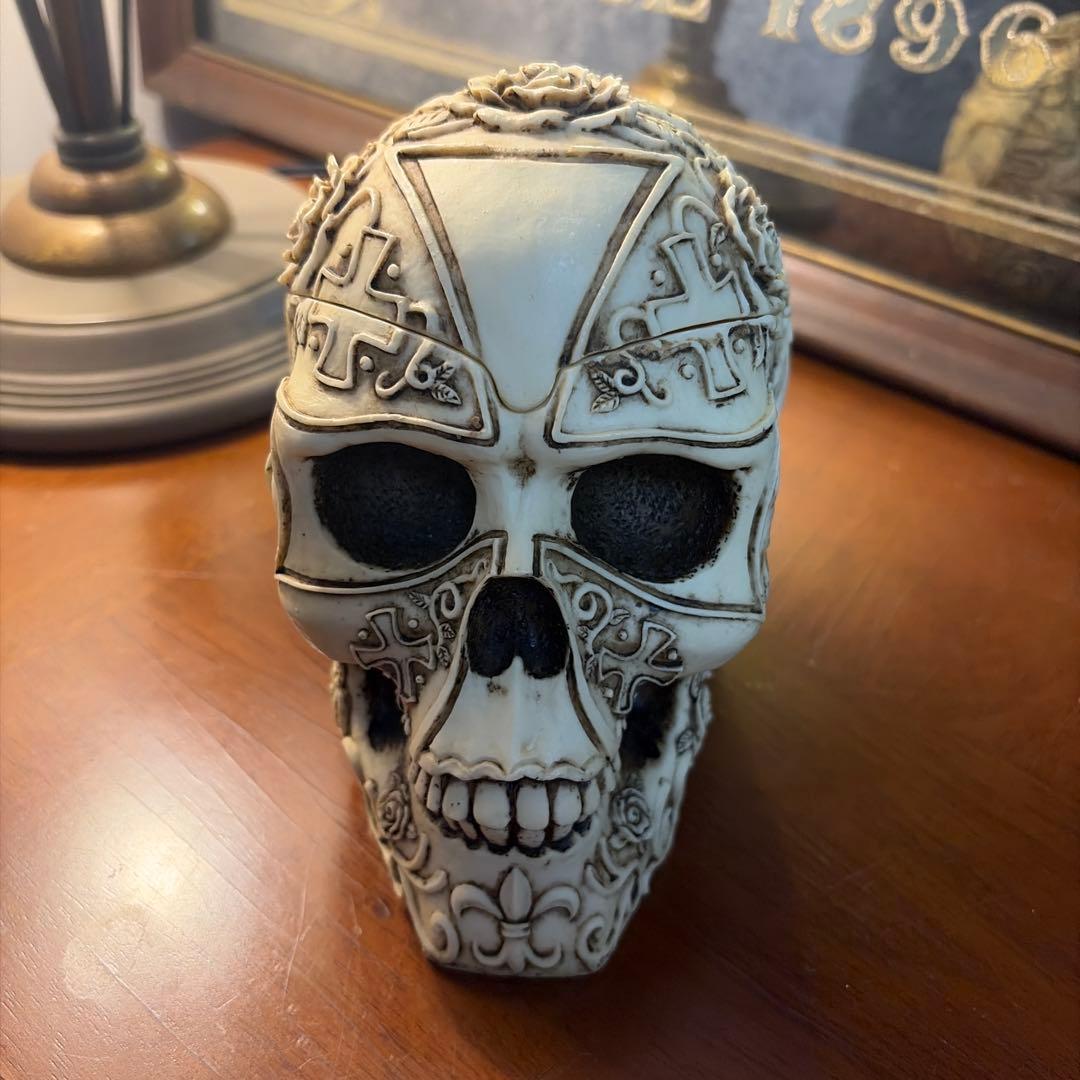 Veronese Design ドクロ 置物【オマケつき】 - メルカリ