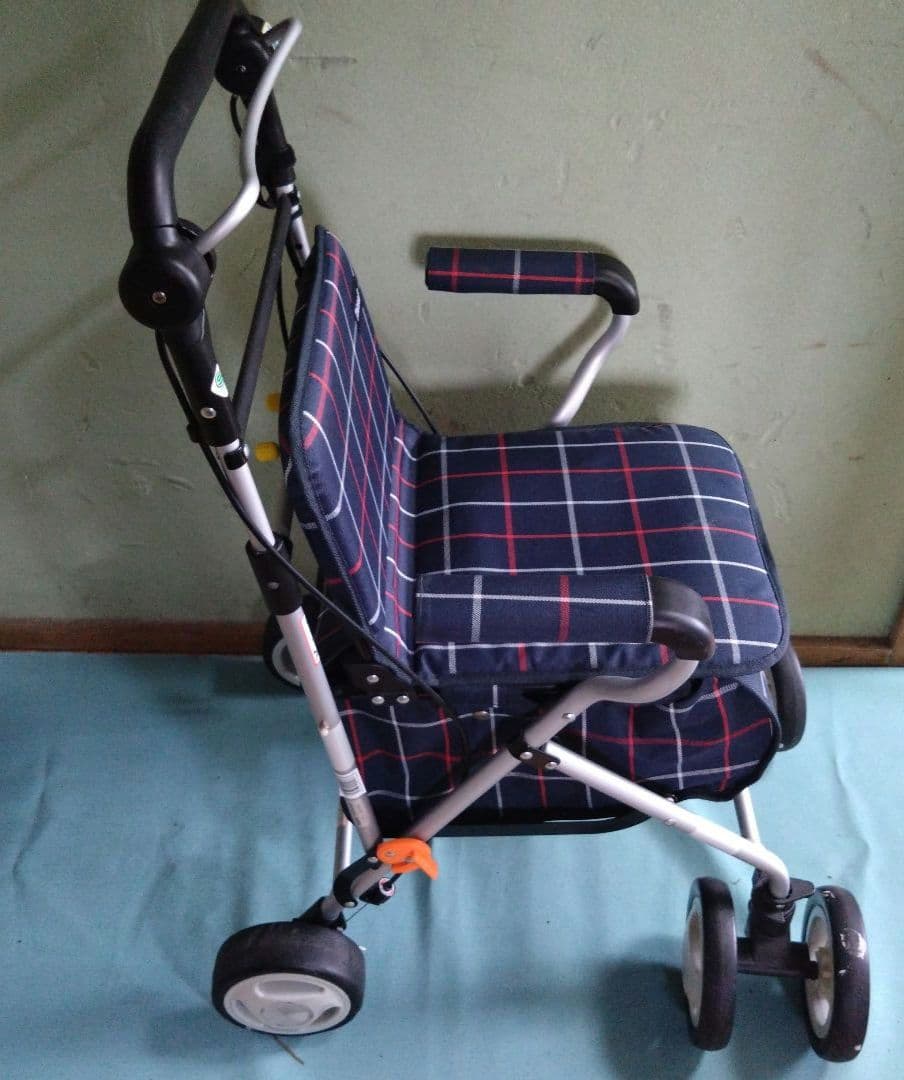 幸和製作所　テイコブ　シルバーカー　ST07