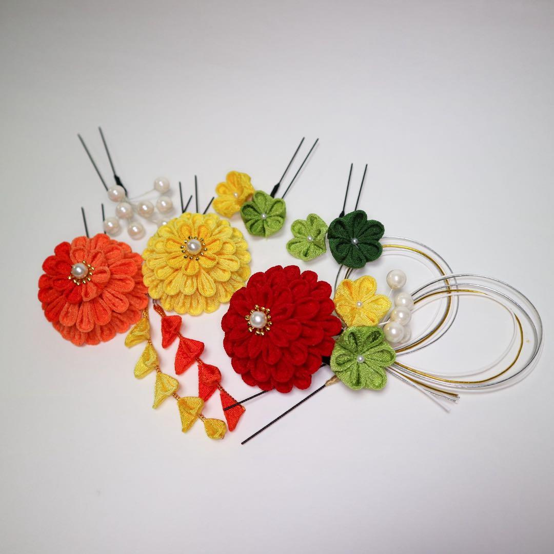 【ちりめんダリアの髪飾り】つまみ細工のヘアアクセサリー　成人式　卒業式　七五三