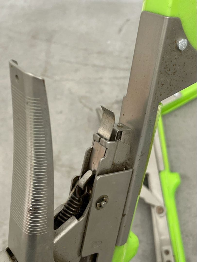 【名機】MAX マックス 園芸用結束機 テープナー HT-B 2台セット