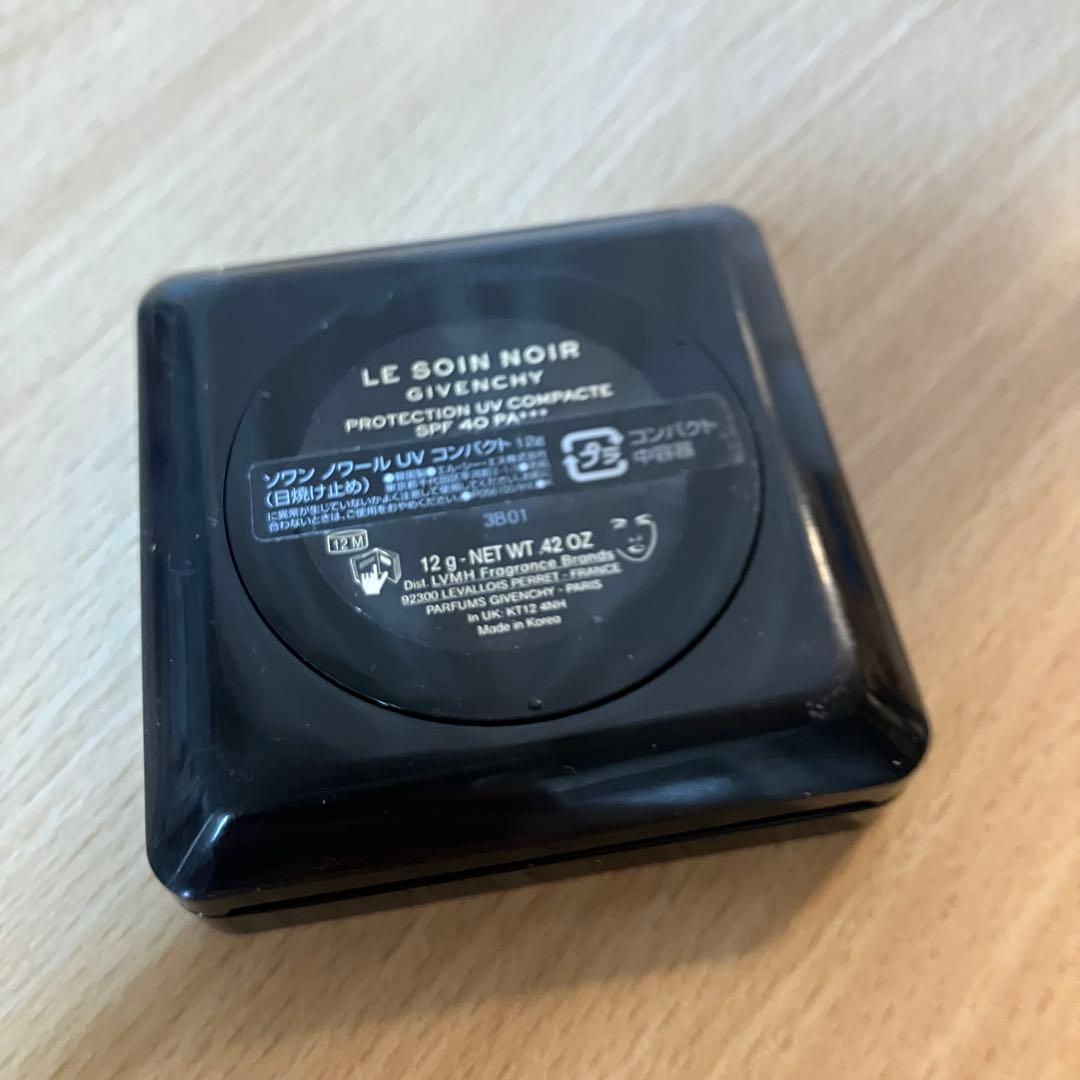 ジバンシイ ソワンノワール UV コンパクト 12g