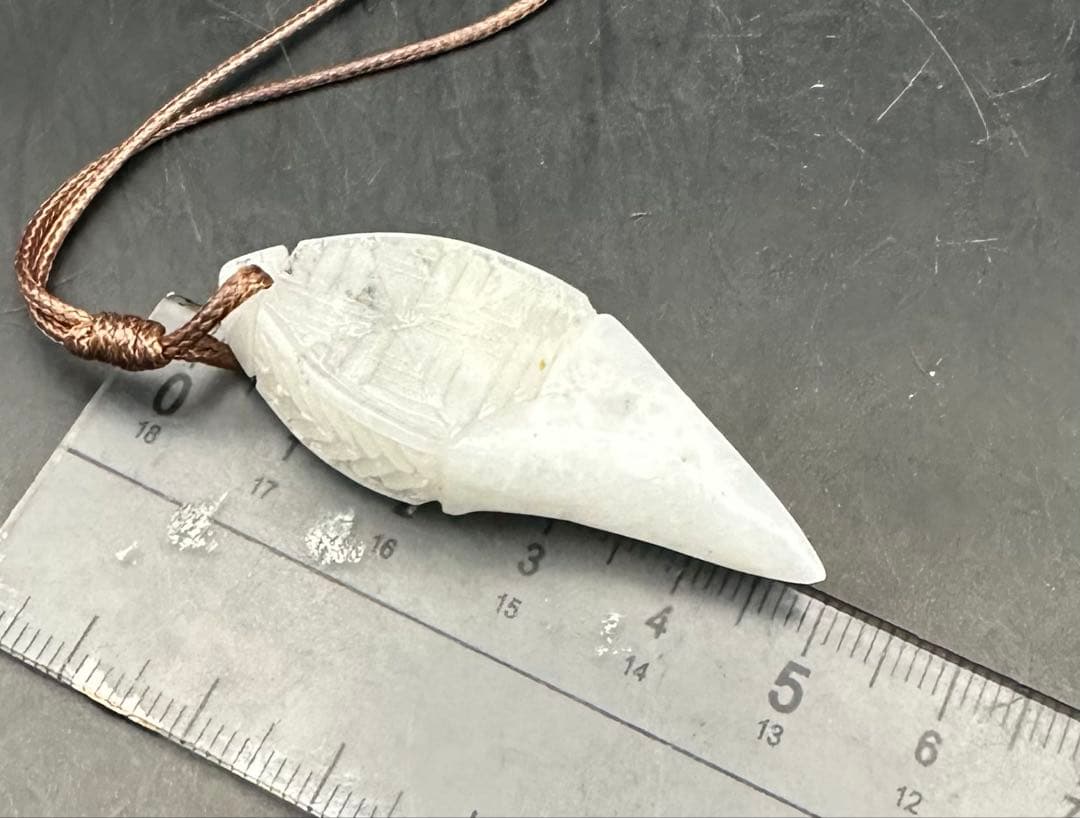 2026.1.20no.2神獣霊牙　糸魚川白翡翠