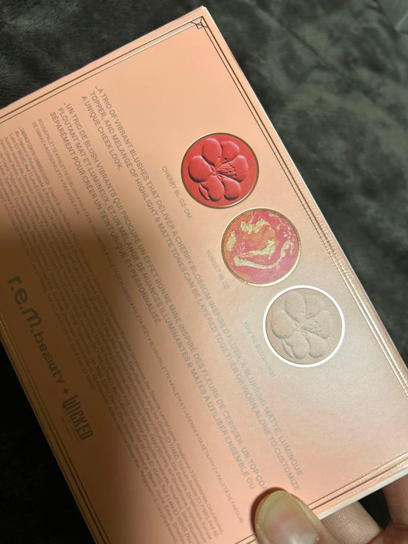 新品✨ r.e.m. beauty WICKED チーク CORAL限定品 rem.beauty パウダー