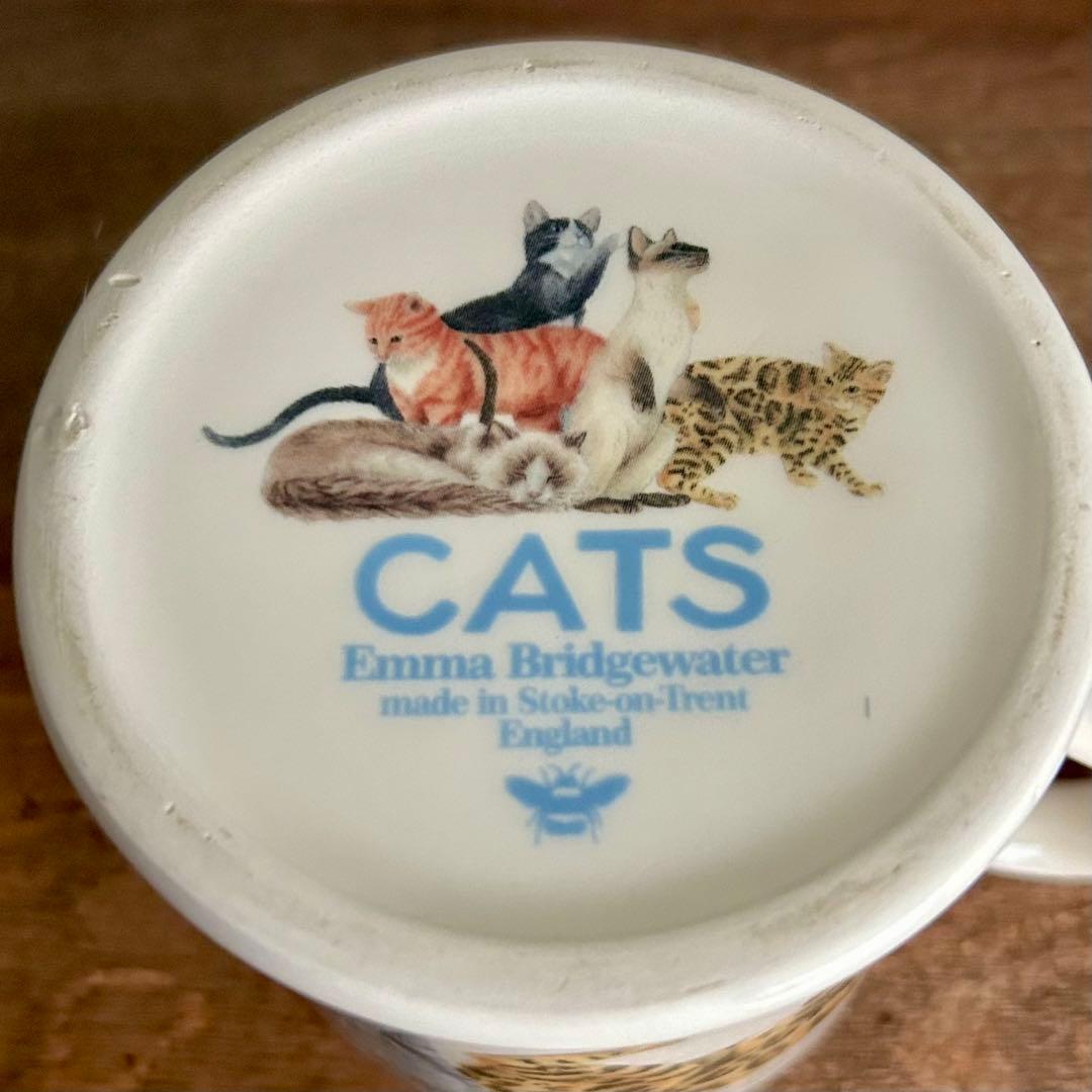 エマブリッジウォーター✴︎猫柄マグカップ - メルカリ