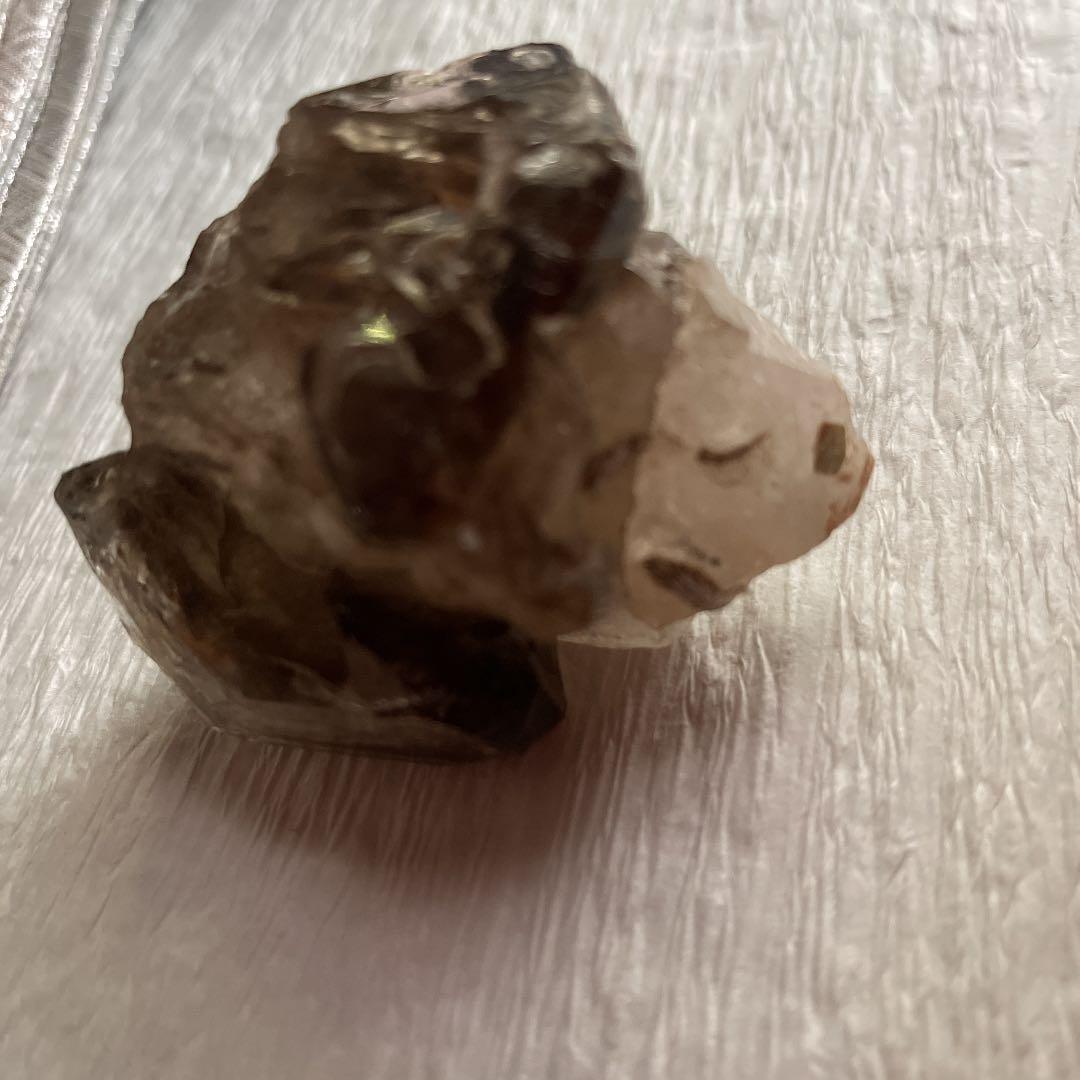 おひつじ座　牡羊座　天然石　エレスチャル　原石　ヒマラヤ水晶　ヒマラヤ産　虹あり